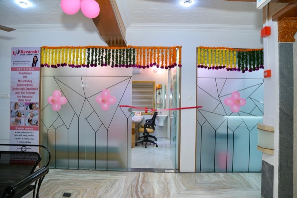 Devanshi Skin Clinic 12